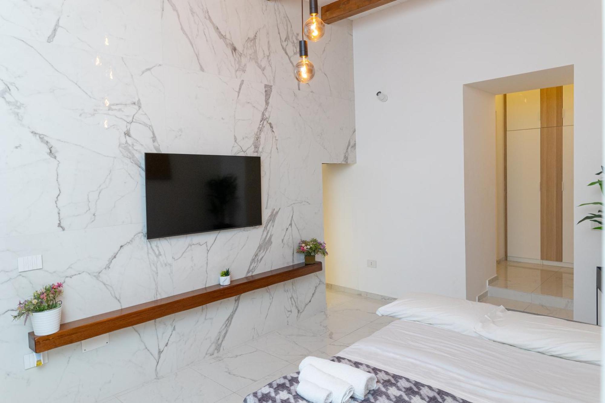 Luxury Apartment Salerno Center Luaran gambar
